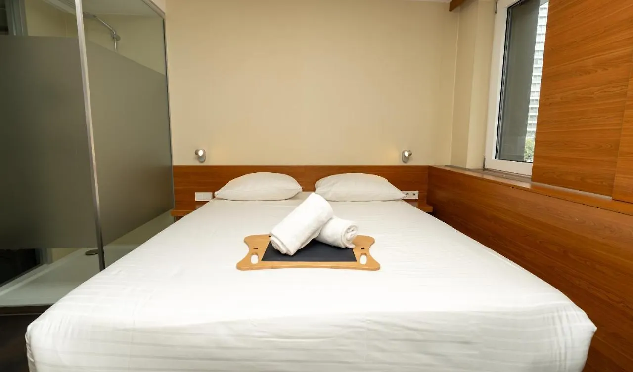 Hotel Duesseldorfer Hof 프랑크푸르트